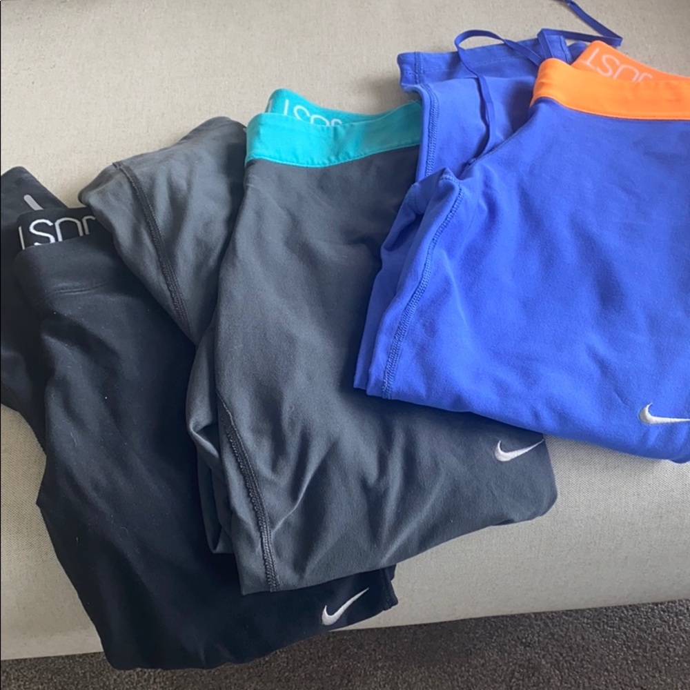 SOLD! Duplicate listing - not able to delete